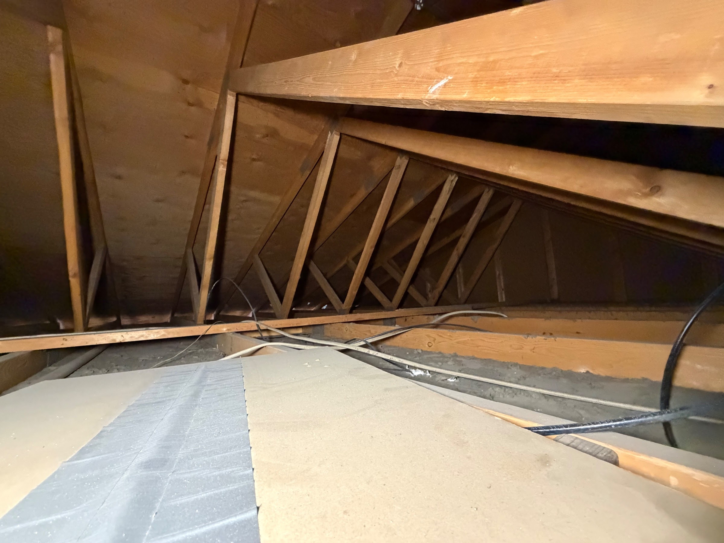 Before attic condition from South Jordan before-and-after photo set 3